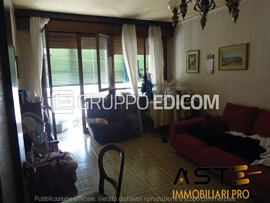 Immagine 3 di Appartamento in vendita  10 a Vittorio Veneto