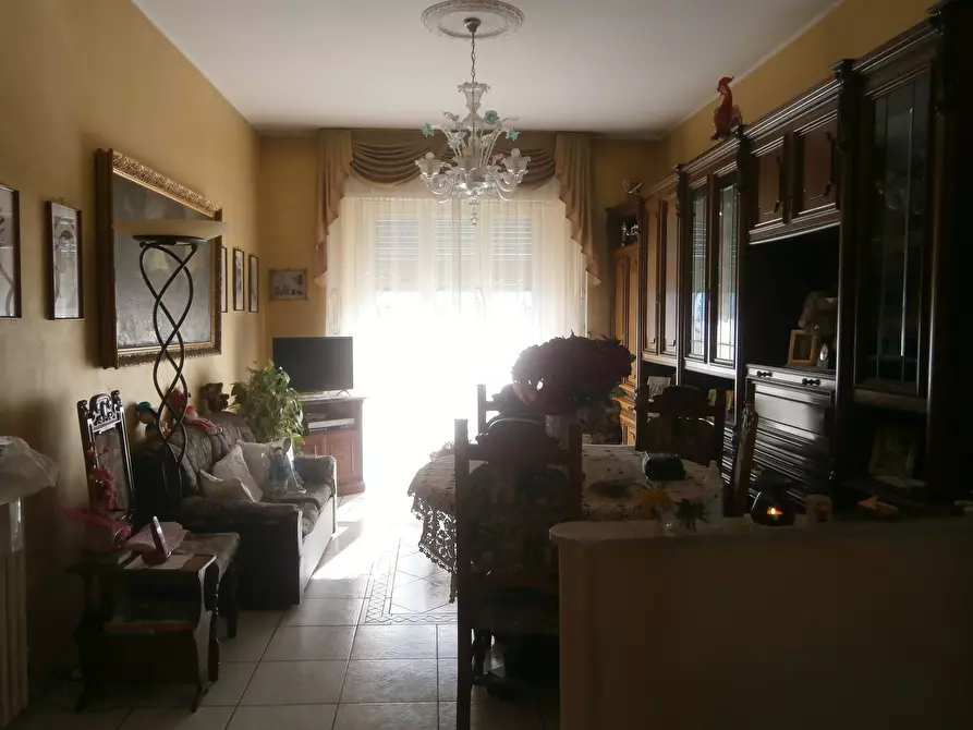 Immagine 4 di Appartamento in vendita  99 a Torino