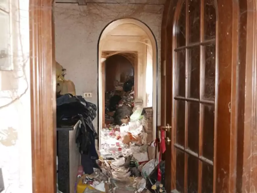 Immagine 5 di Appartamento in vendita  8 a Torino