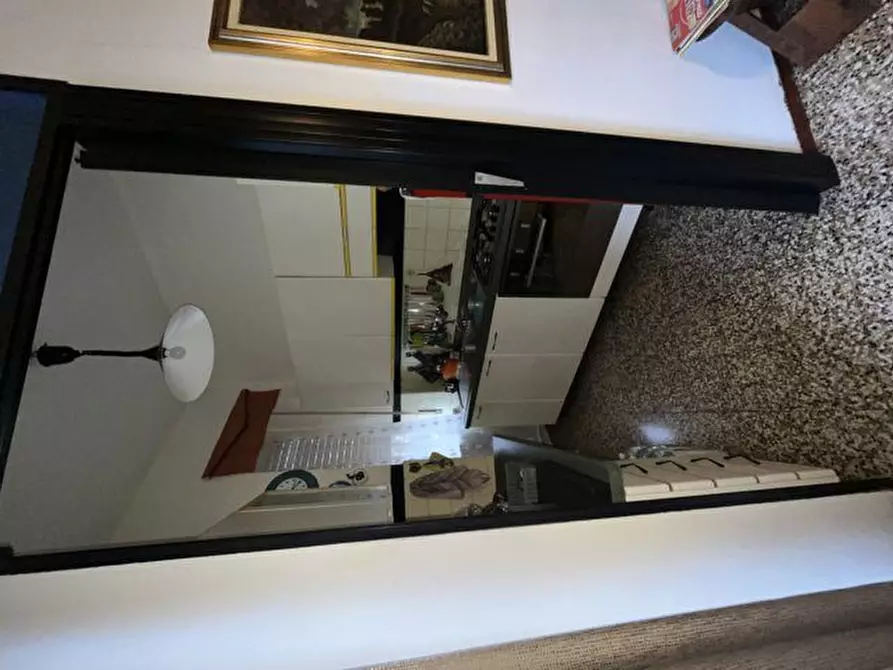 Immagine 10 di Appartamento in vendita  143 a Torino