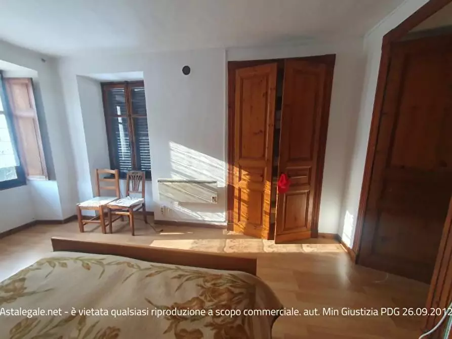 Immagine 9 di Appartamento in vendita  16 a Ala Di Stura