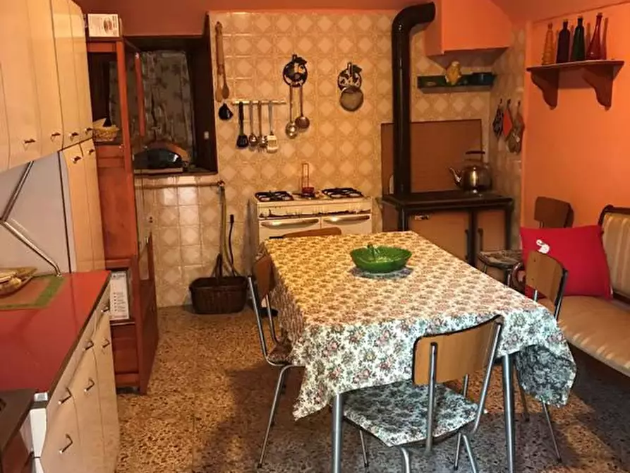 Immagine 4 di Appartamento in vendita  6 a Forno Canavese