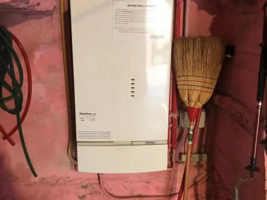 Immagine 6 di Appartamento in vendita  6 a Forno Canavese