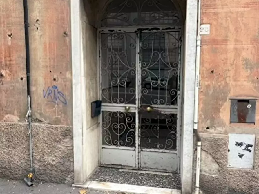 Immagine 2 di Appartamento in vendita  25 a Genova