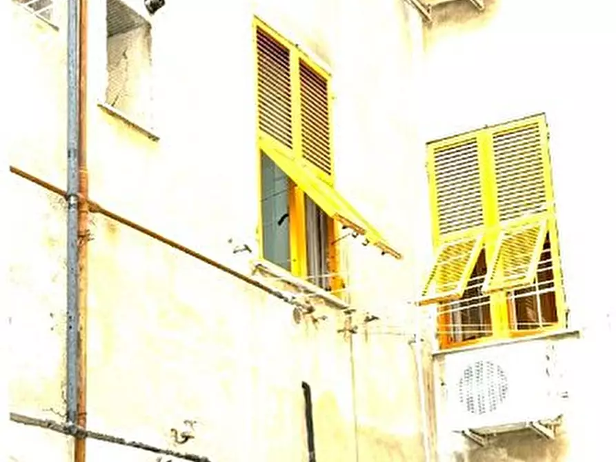 Immagine 3 di Appartamento in vendita  25 a Genova
