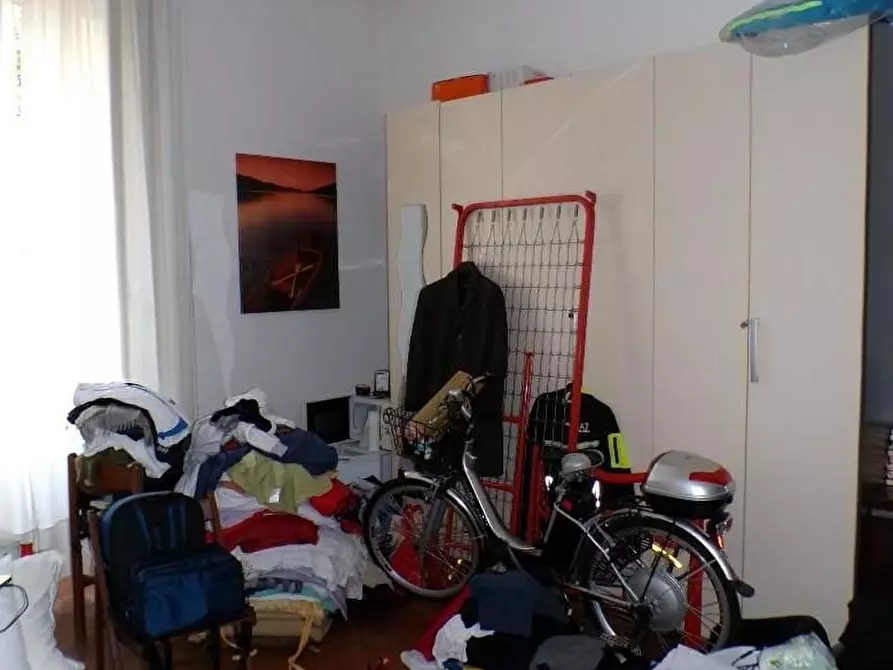 Immagine 9 di Appartamento in vendita  5 a Milano