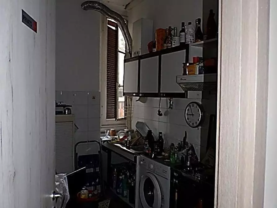 Immagine 7 di Appartamento in vendita  5 a Milano