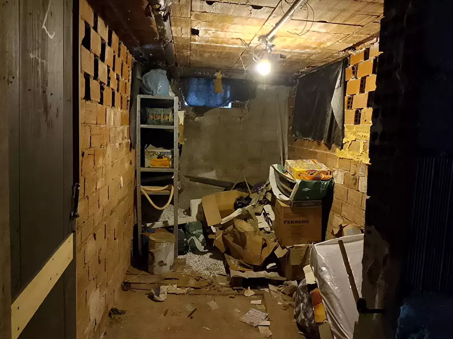 Immagine 10 di Appartamento in vendita  44 a Chieri