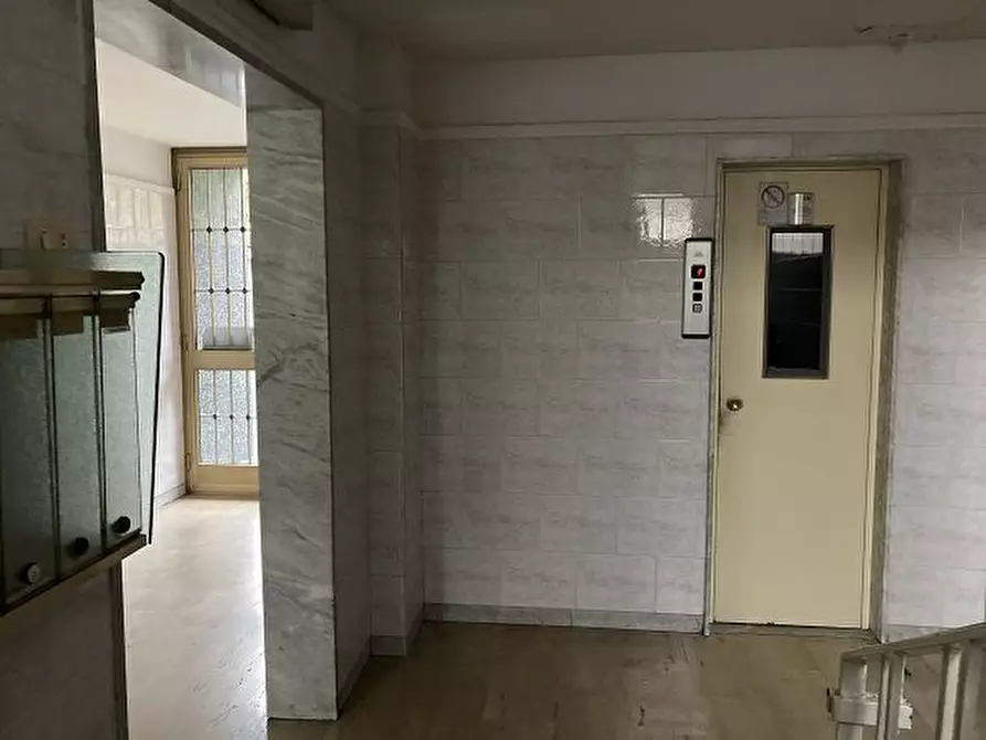 Immagine 5 di Appartamento in vendita  184 a Torino