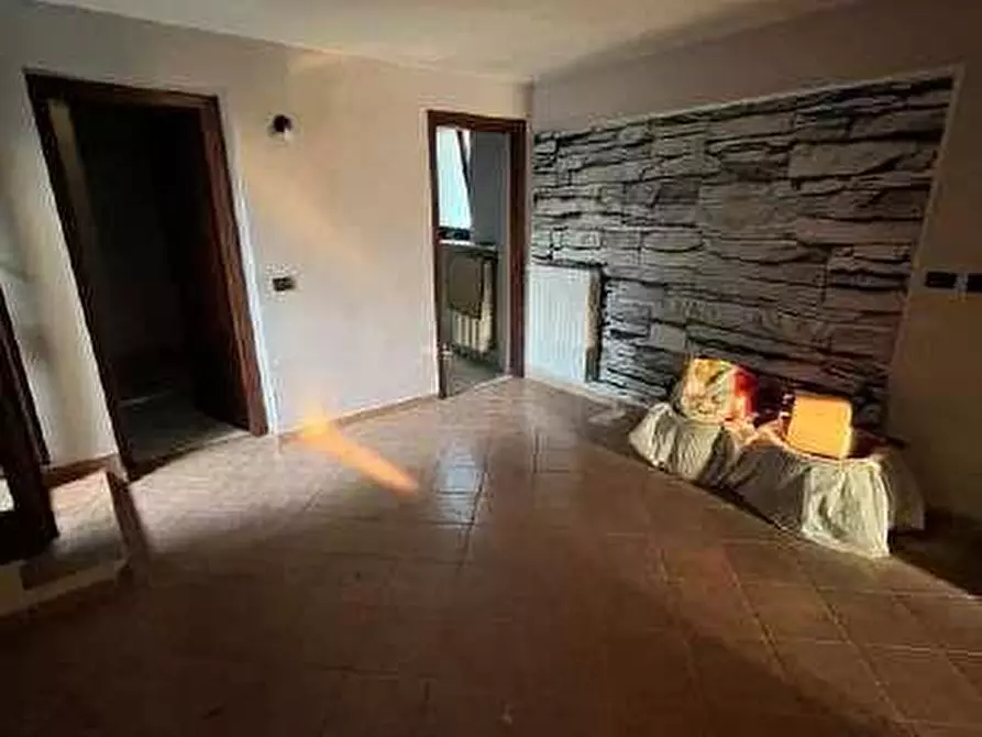 Immagine 8 di Appartamento in vendita  25 a Gassino Torinese