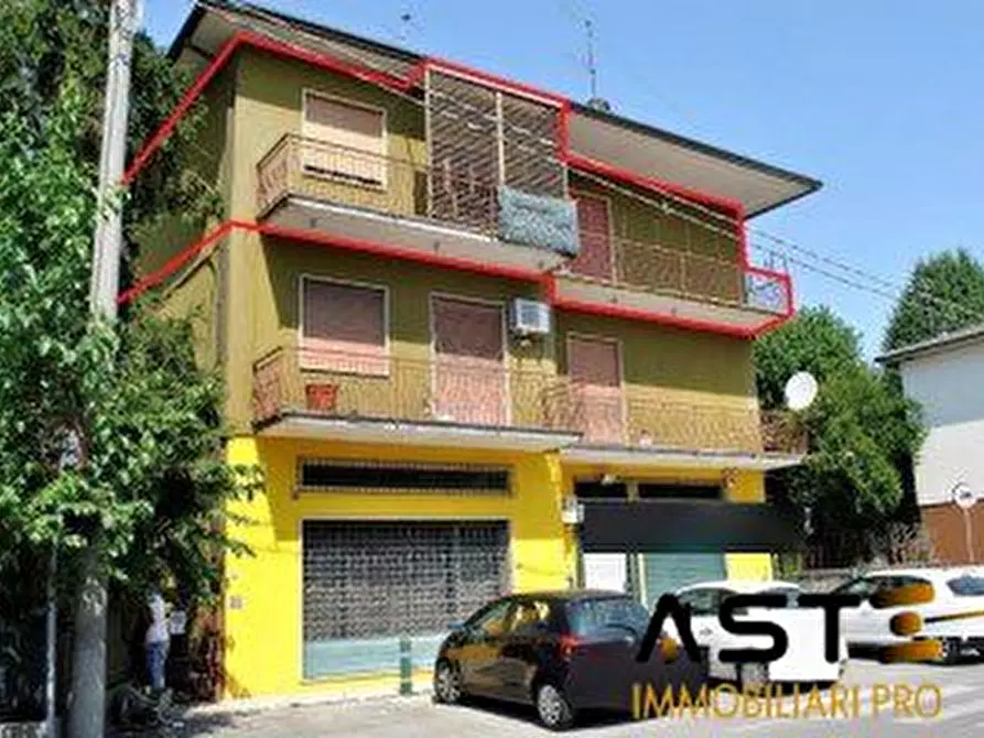 Immagine 3 di Appartamento in vendita  92 a Monticello Conte Otto