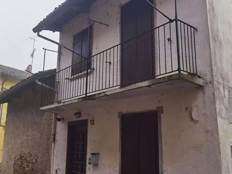 Immagine 2 di Appartamento in vendita  12 a Lauriano