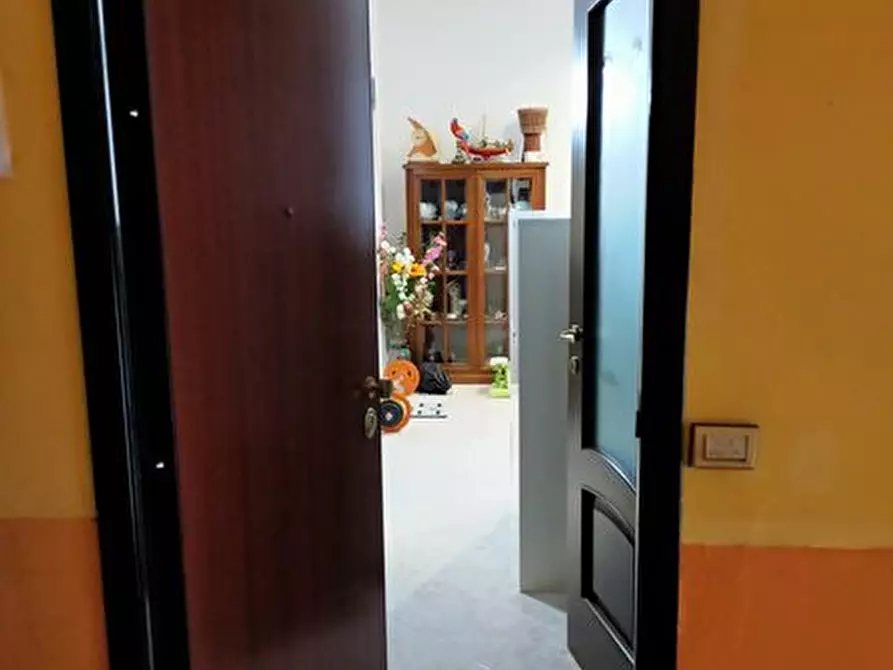 Immagine 5 di Appartamento in vendita  33 a Torino