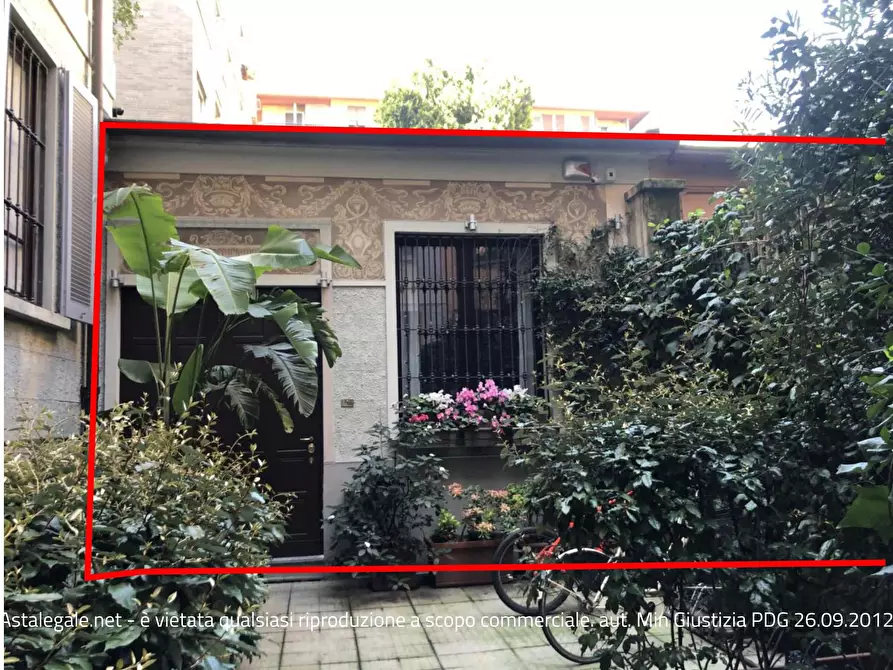Immagine 8 di Appartamento in vendita  1 a Milano