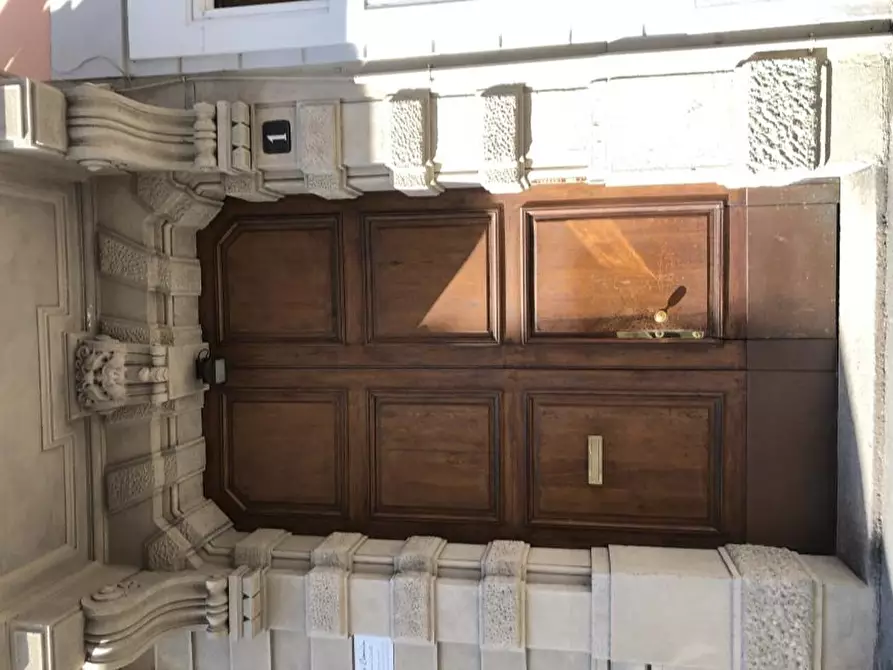 Immagine 9 di Appartamento in vendita  1 a Milano