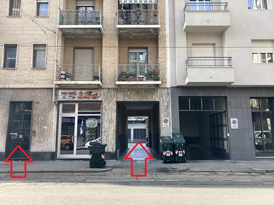 Immagine 4 di Appartamento in vendita  24 a Torino