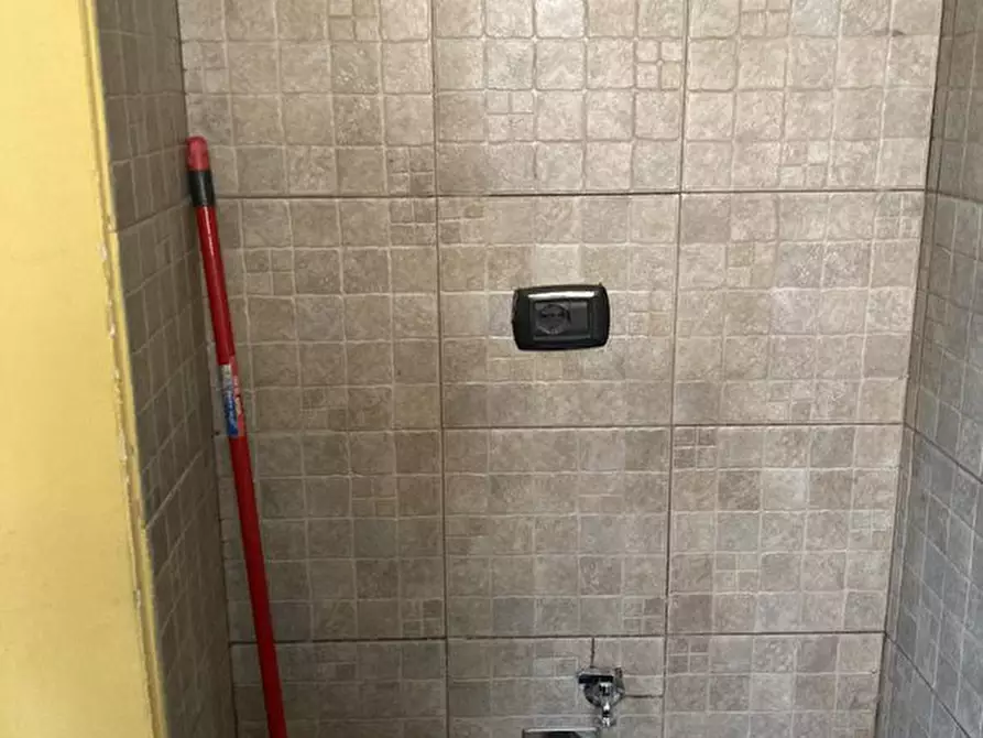 Immagine 10 di Appartamento in vendita  24 a Torino