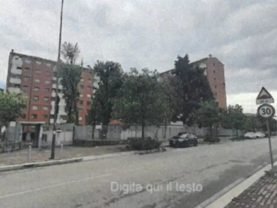 Immagine 3 di Appartamento in vendita  16 a Milano