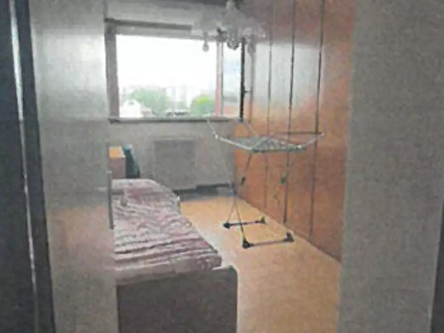 Immagine 8 di Appartamento in vendita  16 a Milano