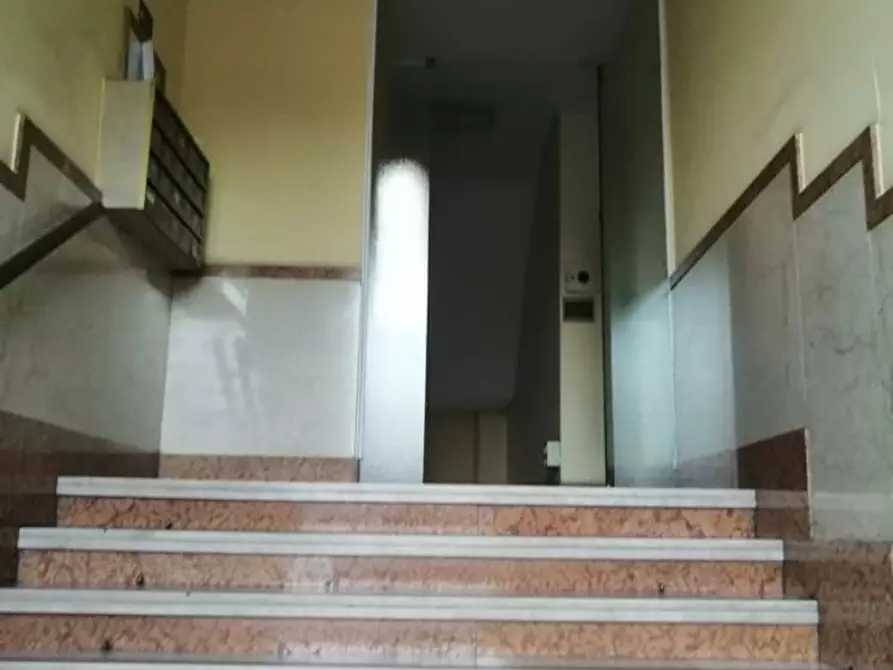 Immagine 4 di Appartamento in vendita  184 a Torino