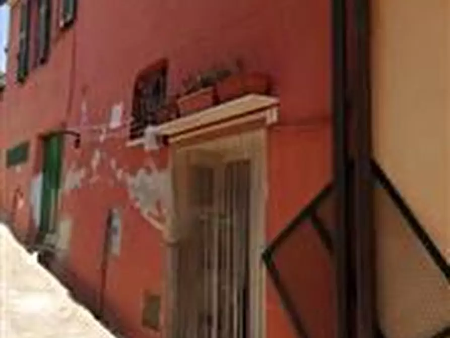 Immagine 2 di Appartamento in vendita  2 a Finale Ligure