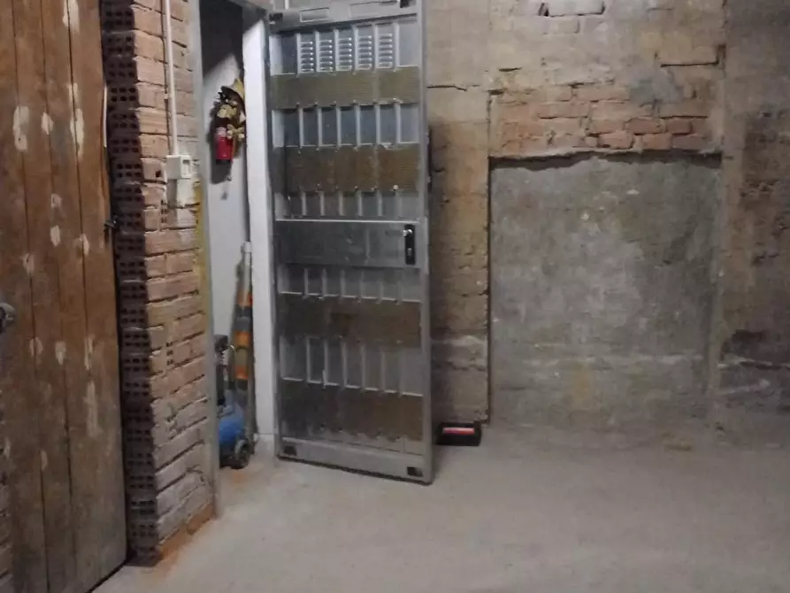 Immagine 5 di Appartamento in vendita  95 a Torino