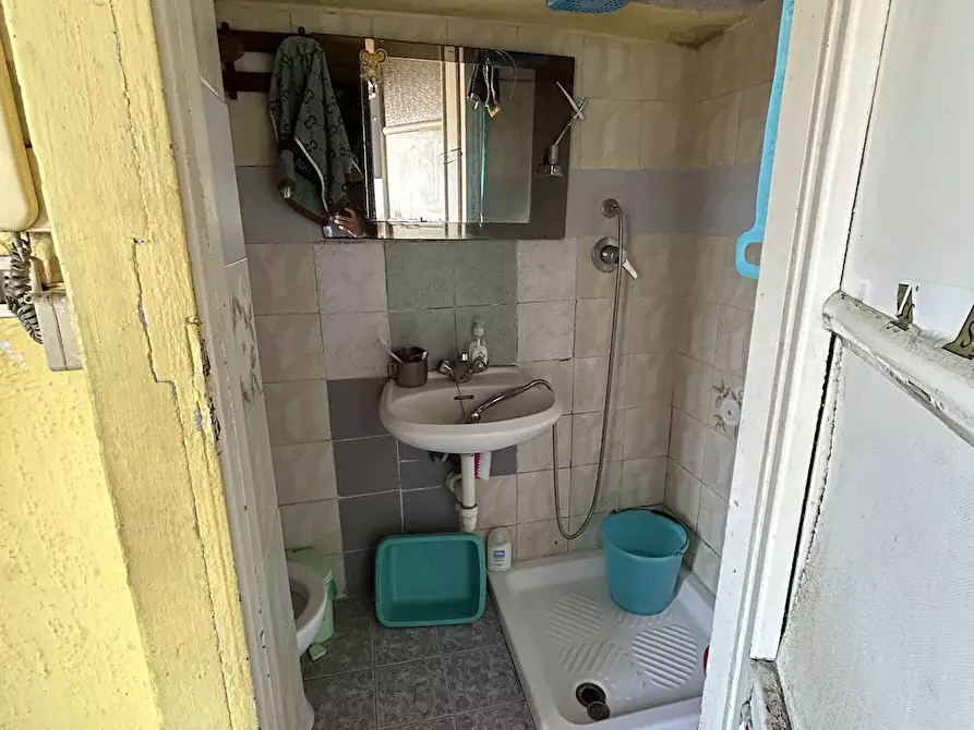 Immagine 6 di Appartamento in vendita  6 a Torino