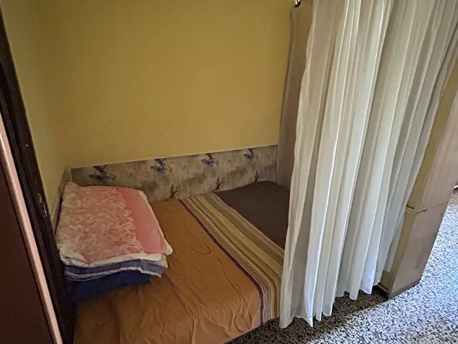 Immagine 10 di Appartamento in vendita  6 a Torino