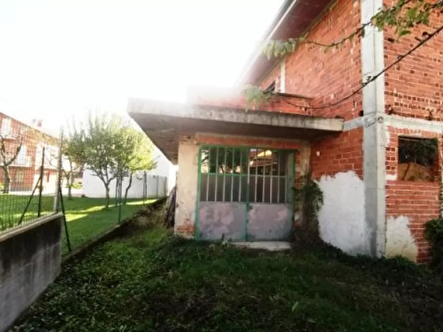 Immagine 8 di Appartamento in vendita  19 a Vauda Canavese