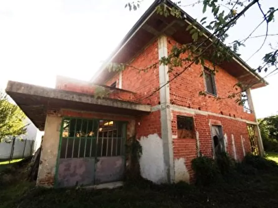 Immagine 4 di Appartamento in vendita  19 a Vauda Canavese