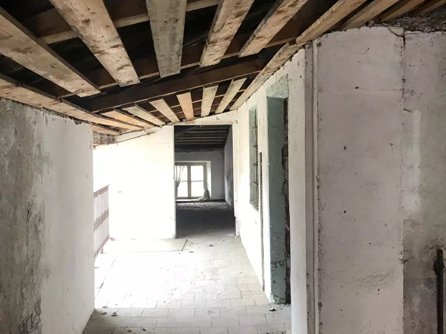 Immagine 3 di Appartamento in vendita  57 a Pont Canavese