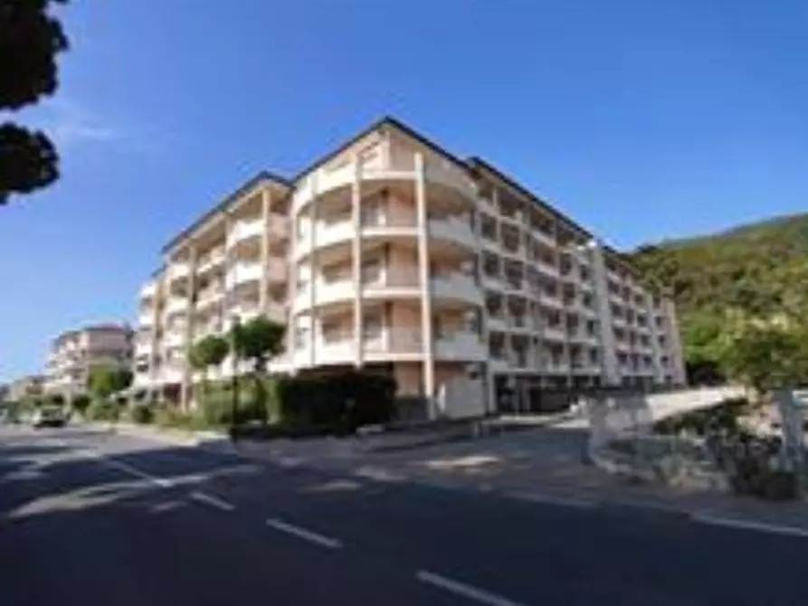 Immagine 2 di Appartamento in vendita  59 a Andora