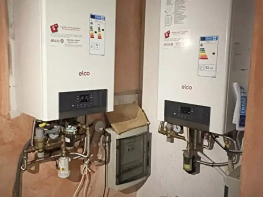 Immagine 6 di Appartamento in vendita  48 a Torino