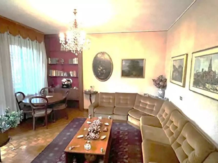 Immagine 3 di Appartamento in vendita  22 a Milano