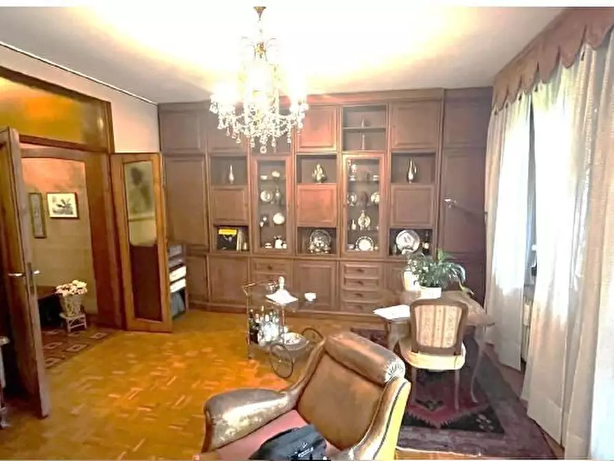 Immagine 4 di Appartamento in vendita  22 a Milano