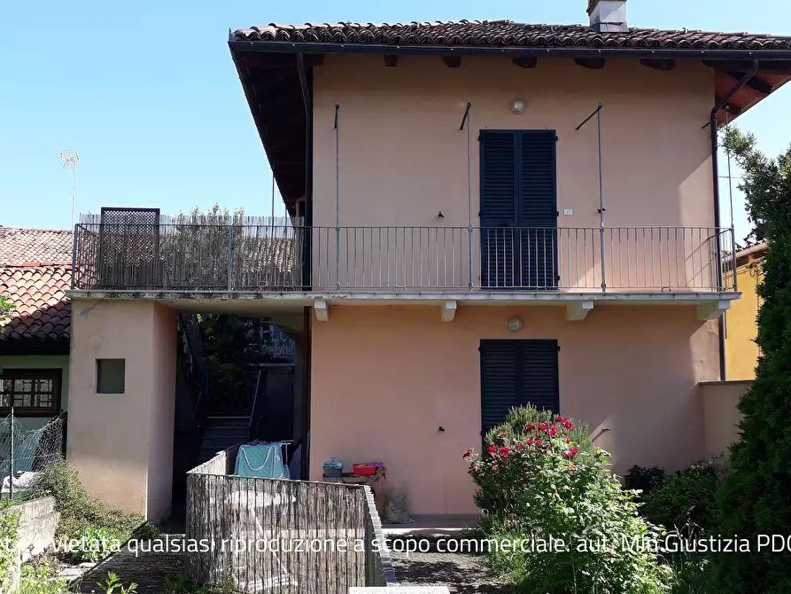 Immagine 2 di Appartamento in vendita  58 a Cumiana