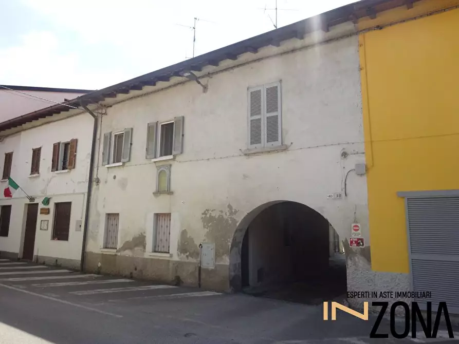 Immagine 1 di Appartamento in vendita  42 a Cornate D'adda