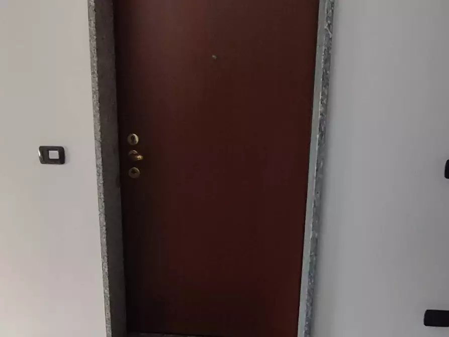 Immagine 5 di Appartamento in vendita  12 a Milano