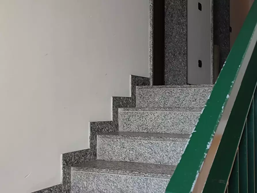 Immagine 4 di Appartamento in vendita  12 a Milano