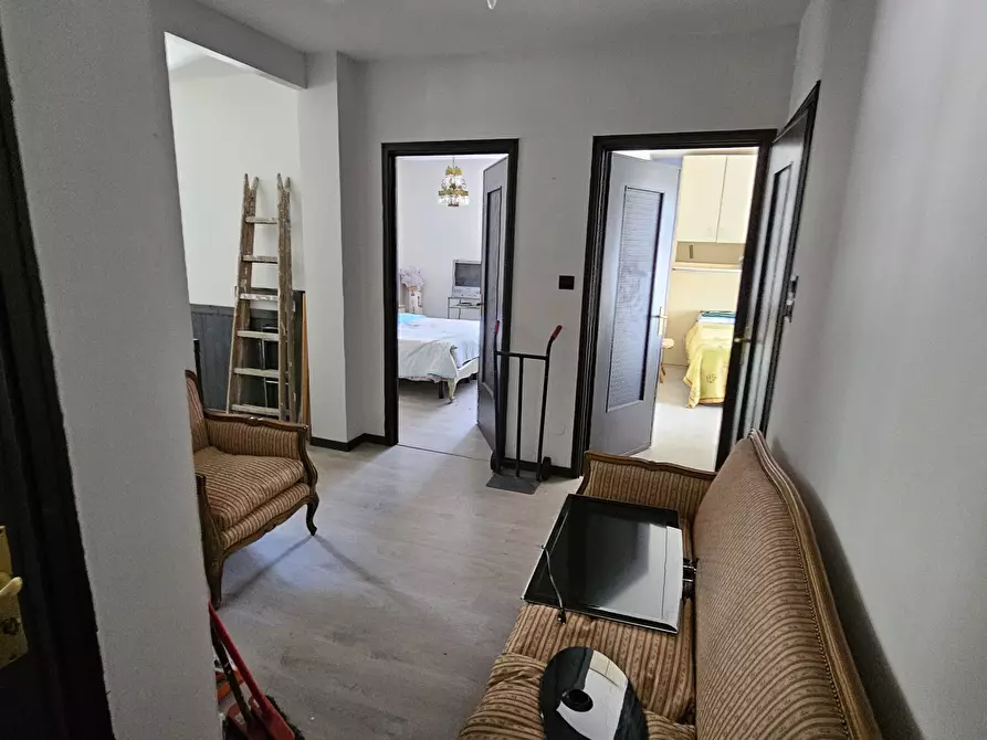 Immagine 7 di Appartamento in vendita  18 a Torino