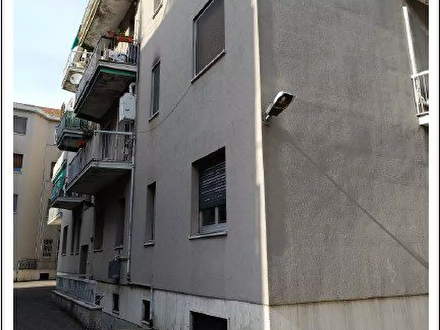 Immagine 7 di Appartamento in vendita  8 a Milano