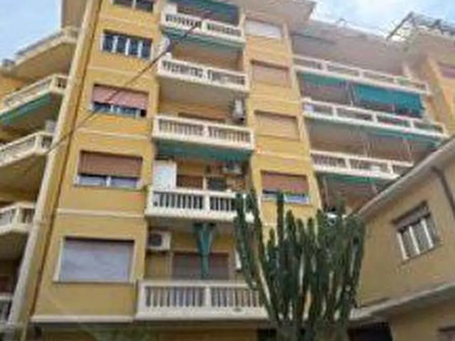 Immagine 2 di Appartamento in vendita  18 a San Remo