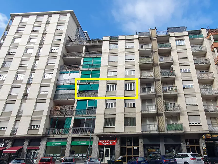 Immagine 2 di Appartamento in vendita  198 a Torino