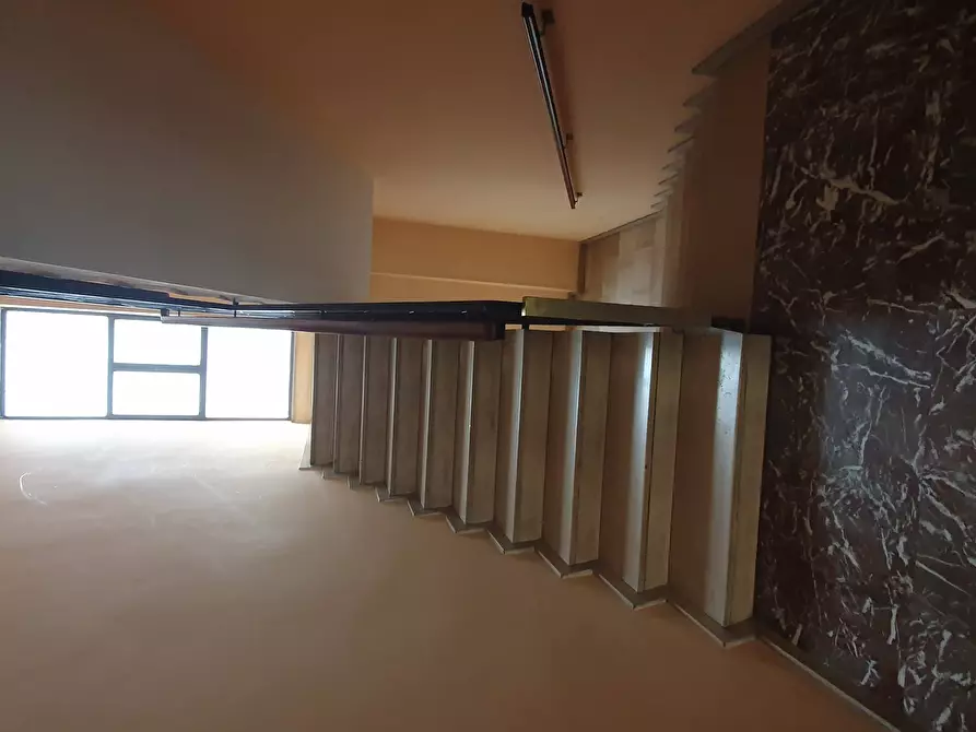 Immagine 5 di Appartamento in vendita  198 a Torino