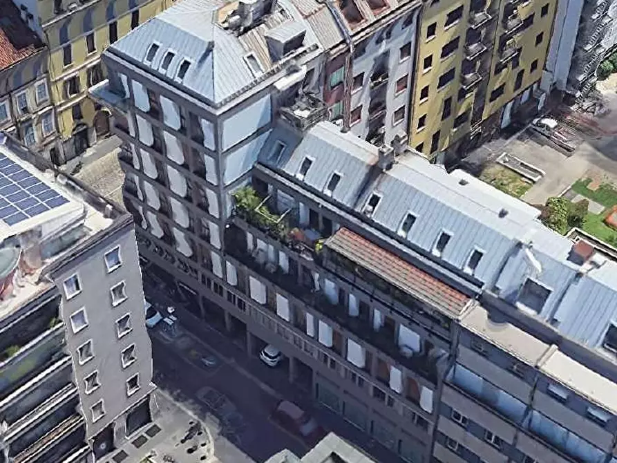 Immagine 2 di Appartamento in vendita  1 a Milano