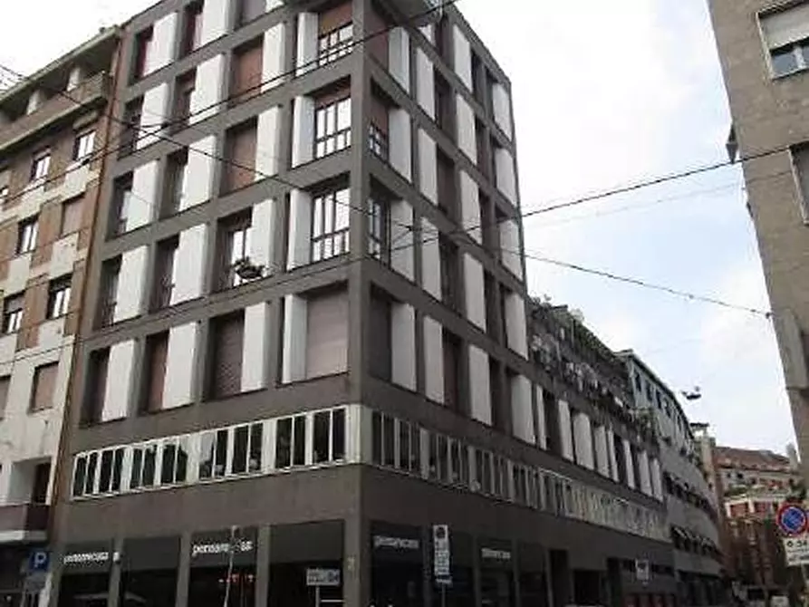 Immagine 3 di Appartamento in vendita  1 a Milano