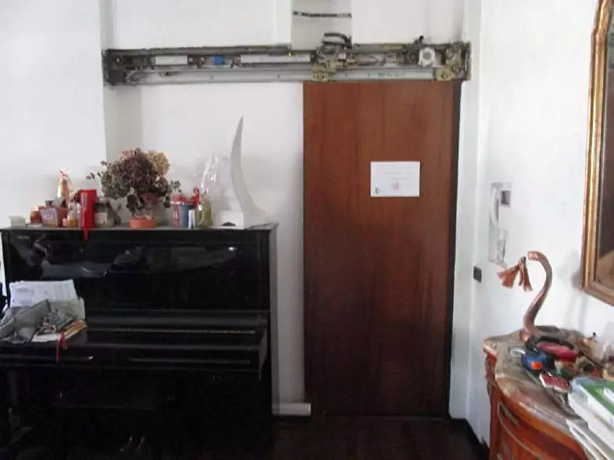 Immagine 8 di Appartamento in vendita  1 a Milano