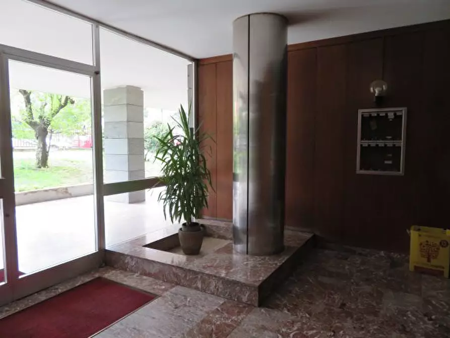 Immagine 3 di Appartamento in vendita  82 a Torino