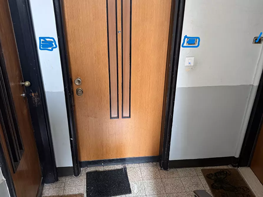 Immagine 2 di Appartamento in vendita  6 a Torino