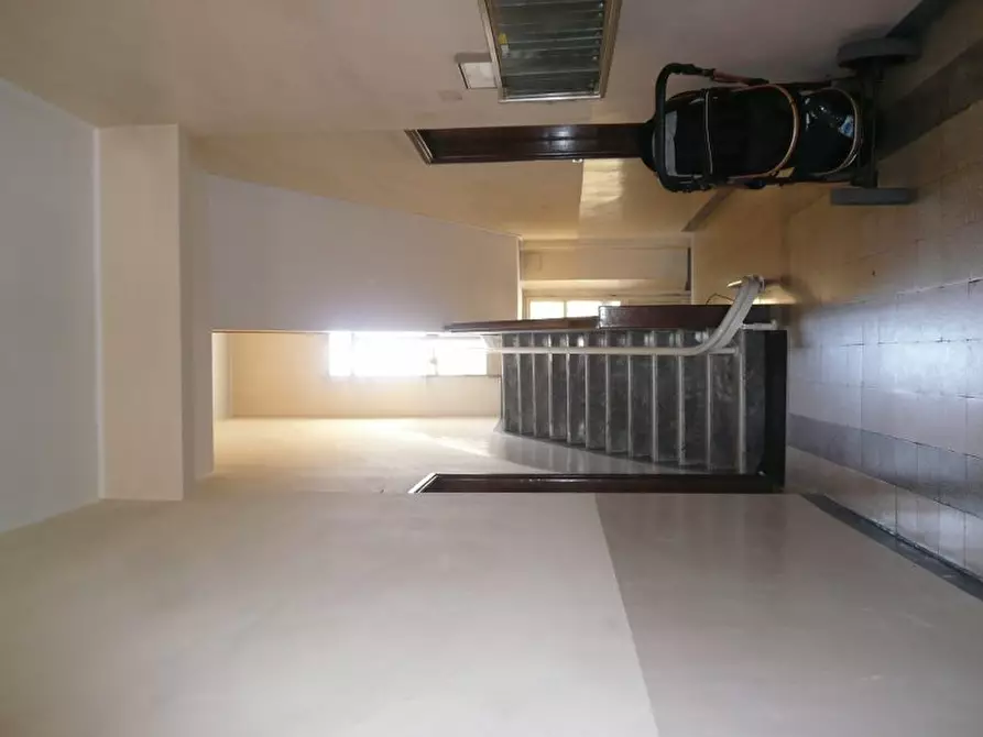 Immagine 3 di Appartamento in vendita  6 a Torino